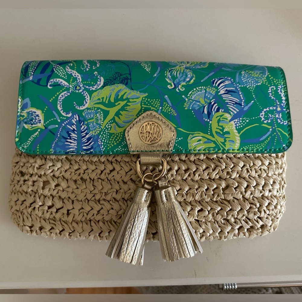 Lilly Pulitzer GWP straw clutch NWOT